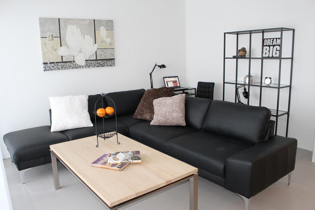 Halllandsnes Apartments Akureyri Phòng bức ảnh